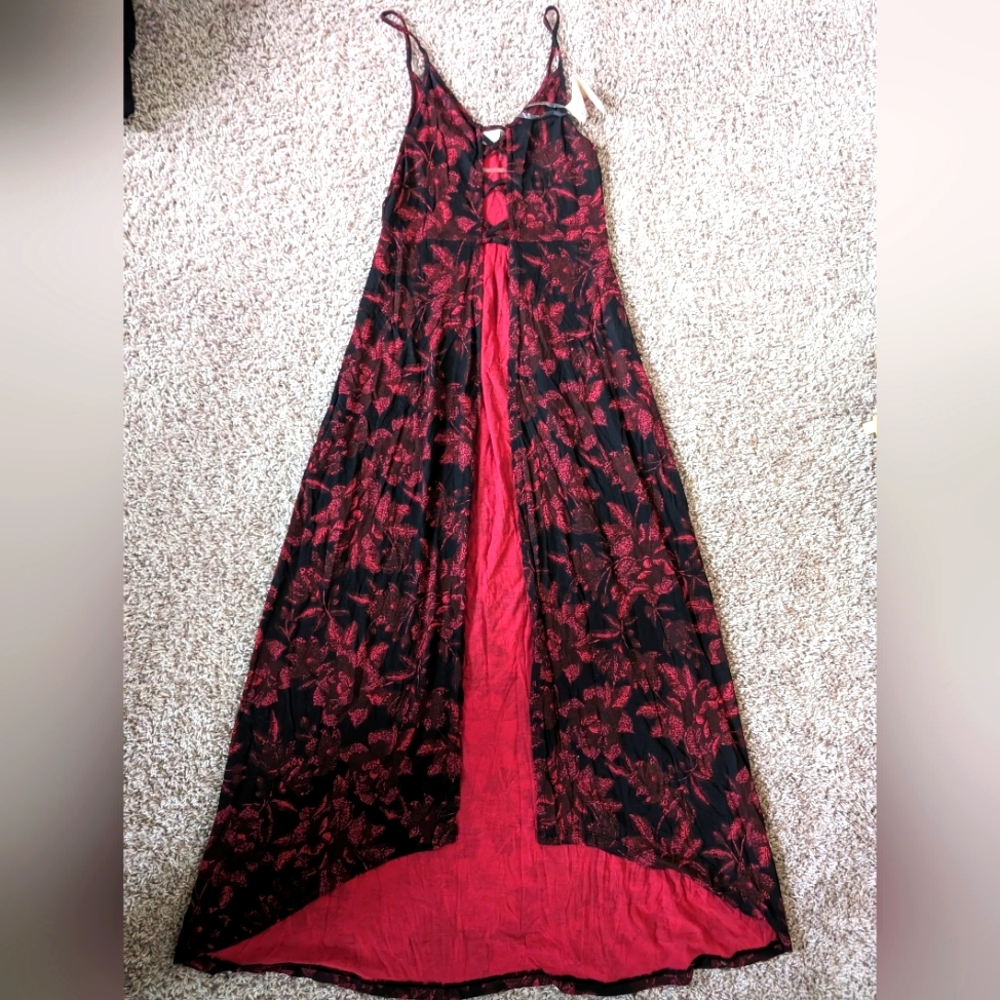 Wild pearl maxi dress